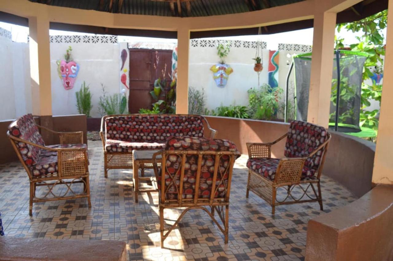 פריטאון Fully Aircondition 3Bed Villa- A C- Wifi- Hotwater מראה חיצוני תמונה